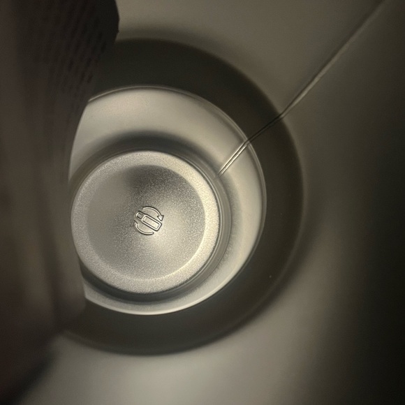 Starbucks Holiday Red Stanley Tumblr (2023) - Picture 8 of 8